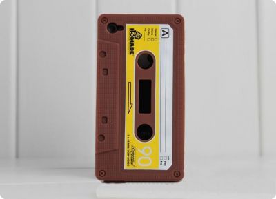 Coque iPhone cassette 4 4S Apple housse rétro années 80 K7 tape deck
