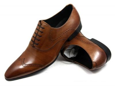Chaussures pour costume en cuir avec couture fantaisie - marrons