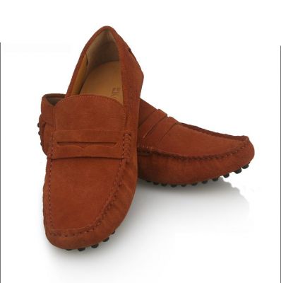 Chaussures style mocassins en daim avec ou sans lacets