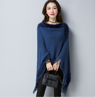 Cape en tricot knitwear pour femme avec bordure à frange