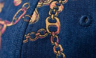 Casquette Snapback Hater Motif Chaines en Or en Jeans