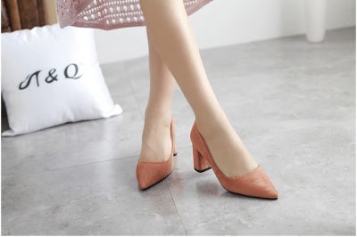 Chaussures à talon pointues simples minimaliste simili cuir
