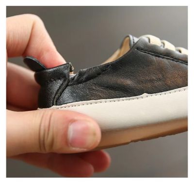 Chaussures pour bébé à lacets slip-on avec embout blanc