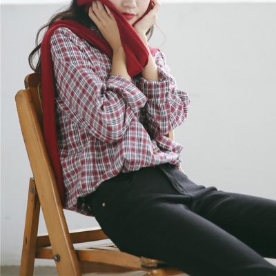 Chemise à carreaux rouges et gris pour femme manches longues