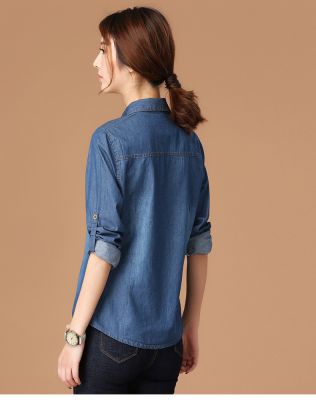 Chemise en jeans délavée classique pour femme