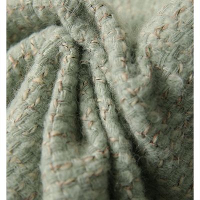 Court manteau pour femme en laine verte avocat avec texture tweed