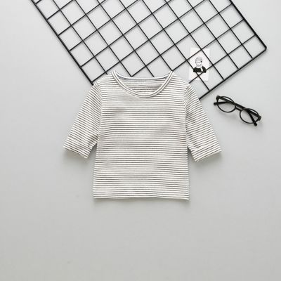 Ensemble salopette et t-shirt pour bébé petite fille avec lapin et rayures 