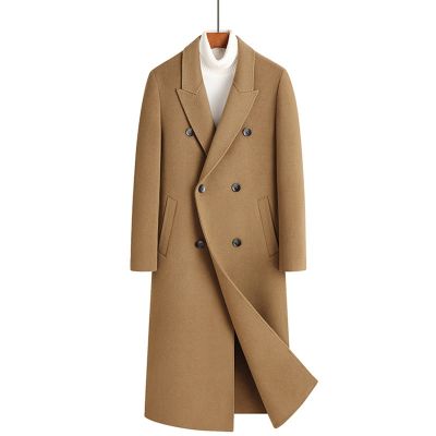 Manteau en laine avec une longueur aux genoux et col de costume pour homme 