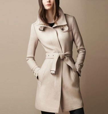 Manteau laine mi-long pour femme avec boutonnage dissimulé et ceinture