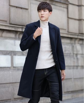 Manteau long minimaliste en laine pour homme