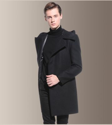 Manteau mi-long homme avec fermeture décalée et capuche