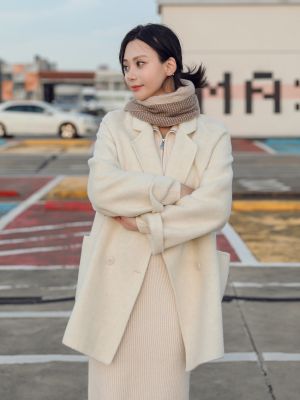 Manteau classique en laine à double boutonnage pour femme