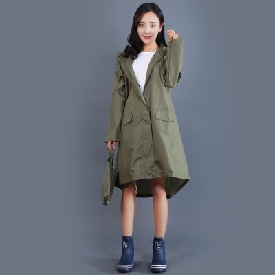 Manteau de pluie long avec capuche pour femme