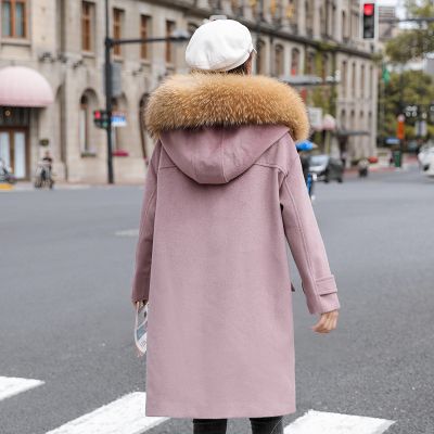 Manteau long en laine pour femme avec grande capuche en fourrure