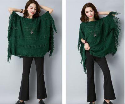 Pullover Poncho pour femme avec motifs tricotés et franges
