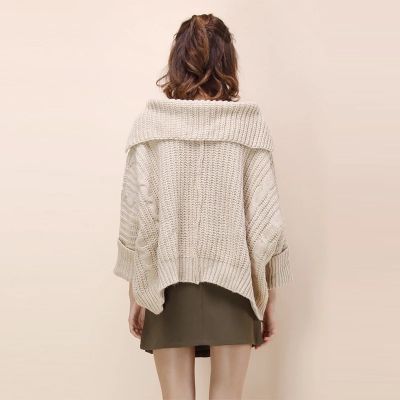 Pullover tricot oversize pour femme avec grand col replié