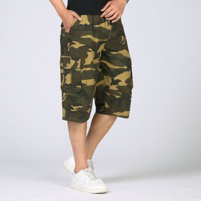 Short baggy camouflage pour homme en toile avec poches cargo