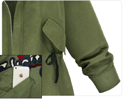 Veste coton courte pour femme avec badges brodés fantaisie