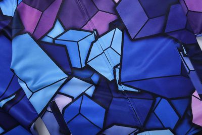 Veste sport pour homme slim avec motif géométrique à fragment bleu