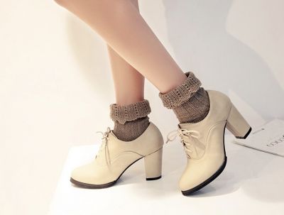Chaussures à petit talon pour femme retro tendance vintage à lacets