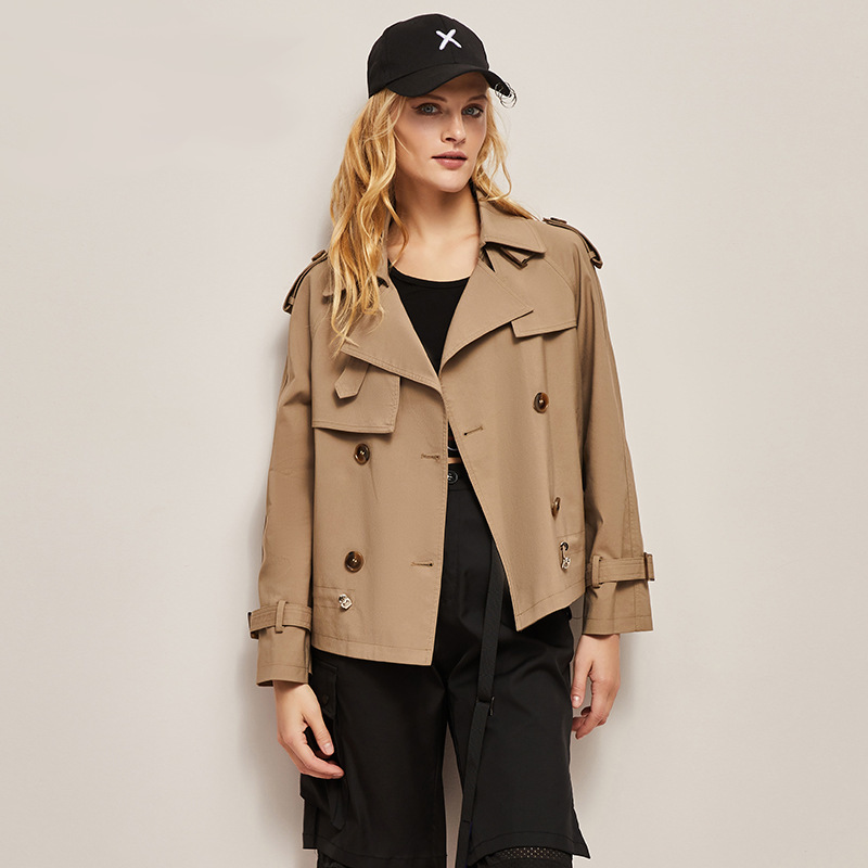 trench court femme